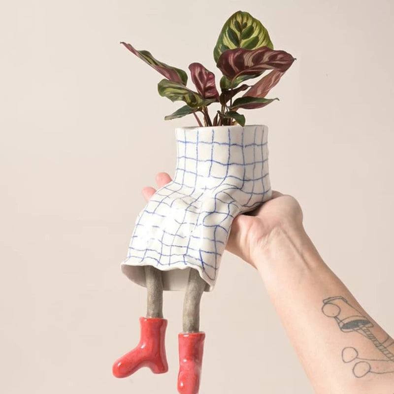 Novelty Sitting Legs Ceramic Planter Cute Dress Jeans Shaped Flower Pot Funny Ceramic Planter for Home Decor Creative Gift