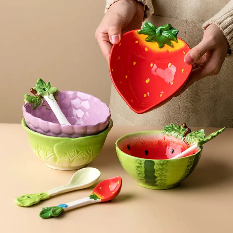 300ml Cute Strawberry Salad & Noodle Bowl