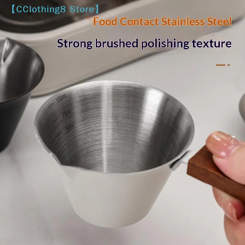 1PCS Walnut handle Italian espresso measuring cup, stainless steel with handle and scale, extraction cup, small milk cup, 100ml
