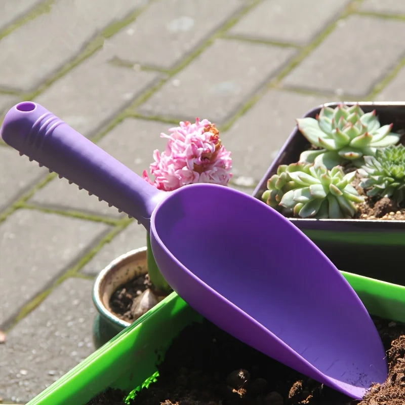 1PC Gardening shovel thickened plastic soil scoop succulent soil spoon balcony vegetable planting digging soil