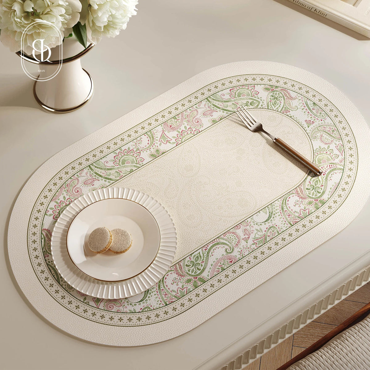Faux Leather Placemats Set of 2 Non-Slip Oval Faux Leather Table Mat Heat Stain Resistant for Dinning Room Decor 12x20 Inch Gift
