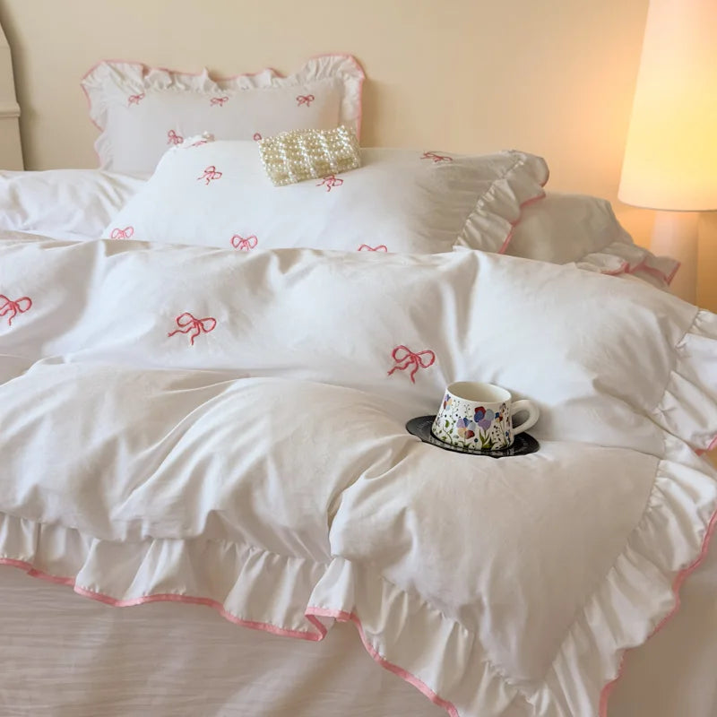3 Piece Sheet Set bowknot embroidery Quilt cover Set comfortable embroidery Bedding Set Bedspread for All Season