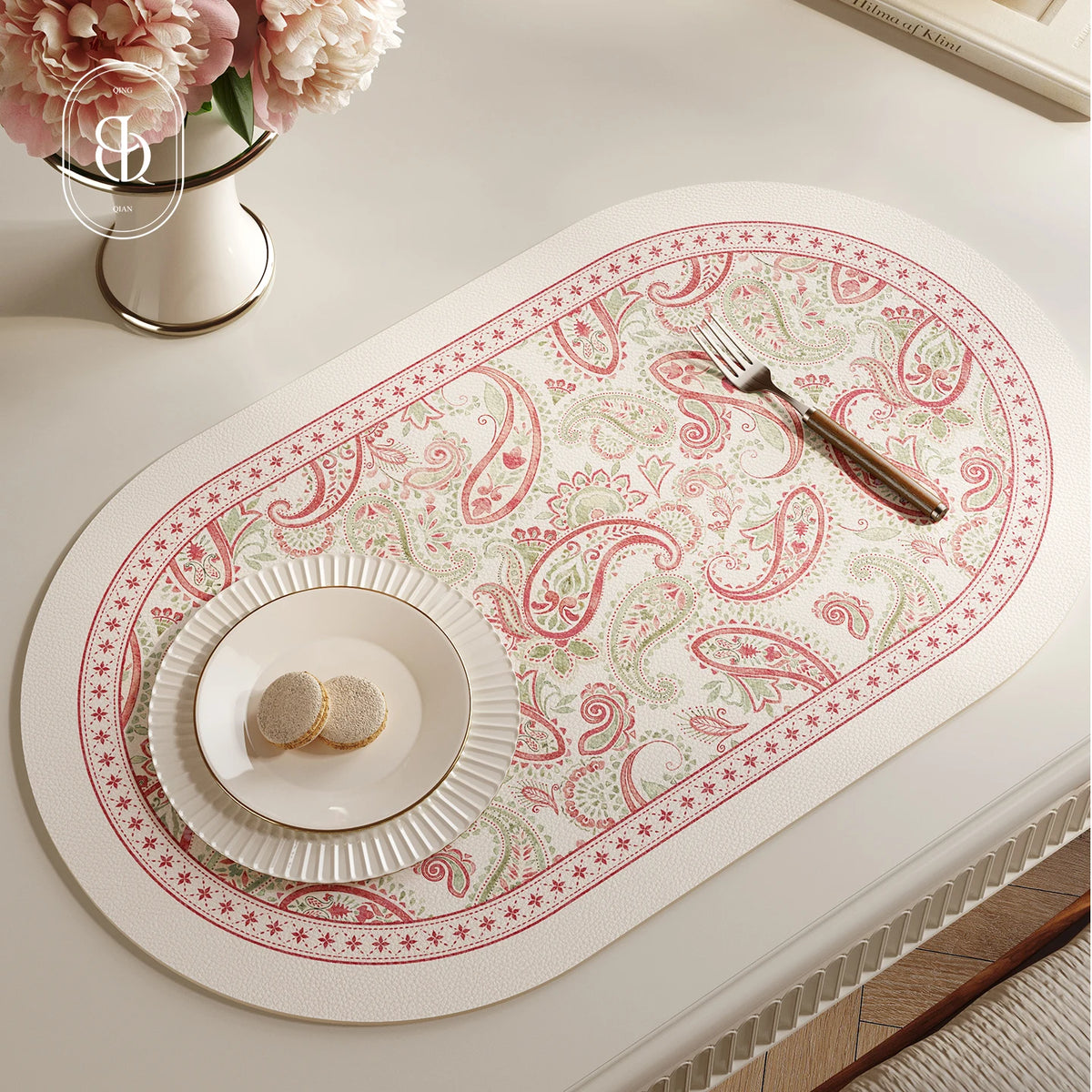 Faux Leather Placemats Set of 2 Non-Slip Oval Faux Leather Table Mat Heat Stain Resistant for Dinning Room Decor 12x20 Inch Gift