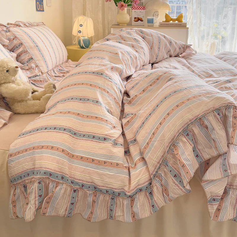 3 Piece seersucker stripe duvet cover Set , comfortable Bedding Set Bedspread for All Season