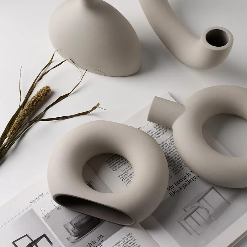 Wabi-Sabi Ceramic Vase – Modern Decorative Flower Vase for Home Décor