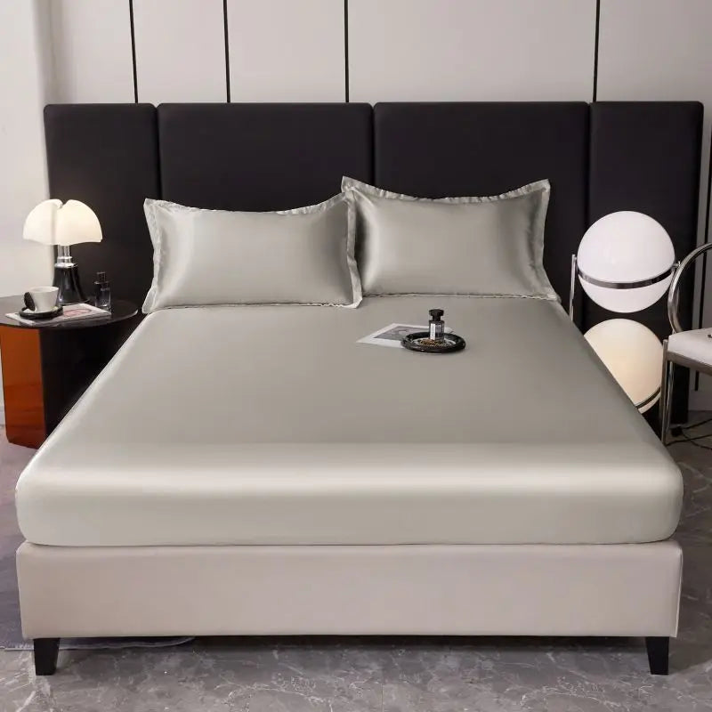 2025 new machine washable ice silk fitted sheet solid color cool silk mattress protective cover single piece no pillowcase