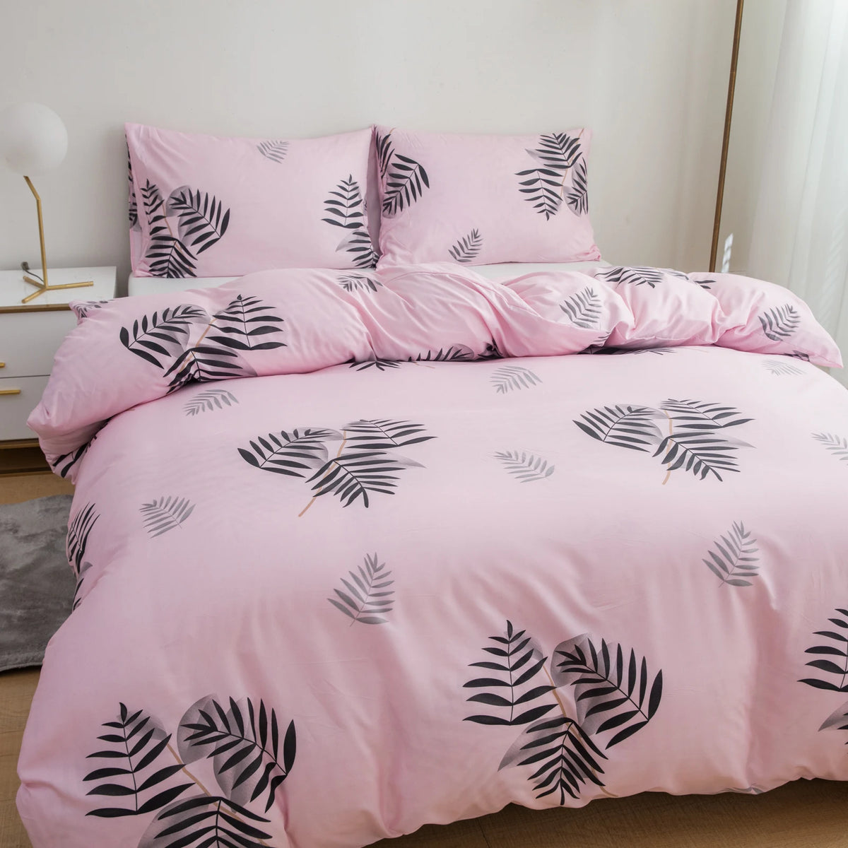 Plant Branch and Leaf Pink Bedspread 3-Piece Set, Ultra-Soft, Comfortable and Breathable Bedding Duvet Set, Suitable for Bedrooms and Guest Rooms (Bedspread + Pillowcases, Without Comforter and Pillow Inserts) for All Seasons