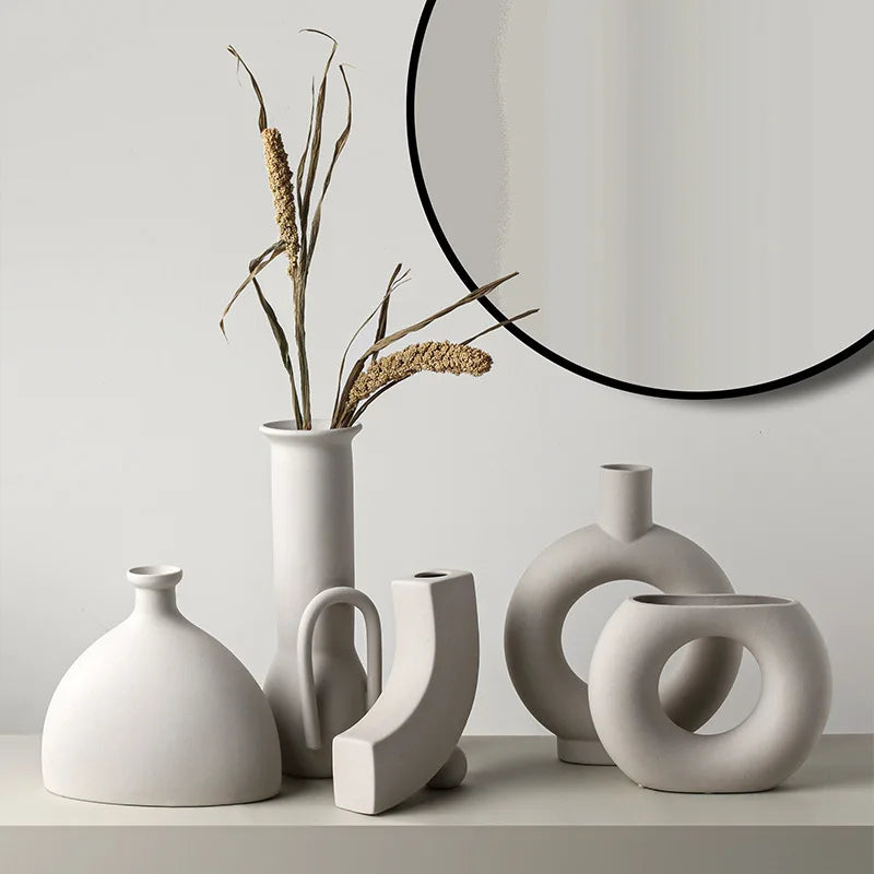 Wabi-Sabi Ceramic Vase – Modern Decorative Flower Vase for Home Décor