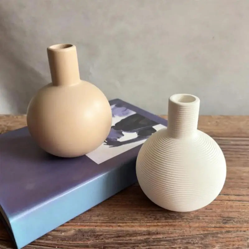Rustic Ceramic Decorative Vase – Unique Farmhouse Flower Vase for Home & Office Décor