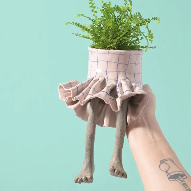 Novelty Sitting Legs Ceramic Planter Cute Dress Jeans Shaped Flower Pot Funny Ceramic Planter for Home Decor Creative Gift
