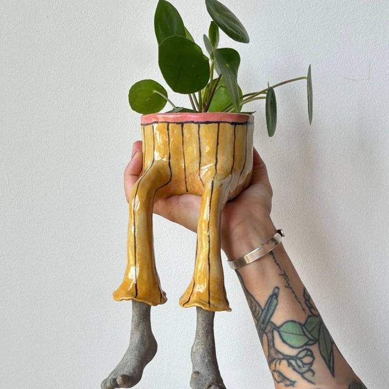 Novelty Sitting Legs Ceramic Planter Cute Dress Jeans Shaped Flower Pot Funny Ceramic Planter for Home Decor Creative Gift