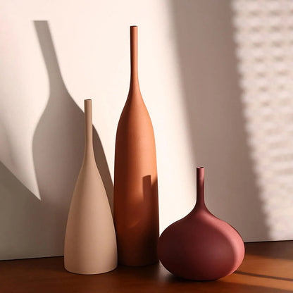 Minimalist Porcelain Flower Vase – Elegant Home Decor Ornament