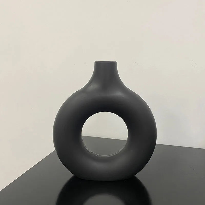 Simple Donut Shape Vase – Modern Flower Arrangement Home Decor