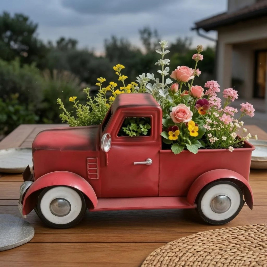 Vintage Pickup Planter Open Bed Truck-Shaped Planter for Display