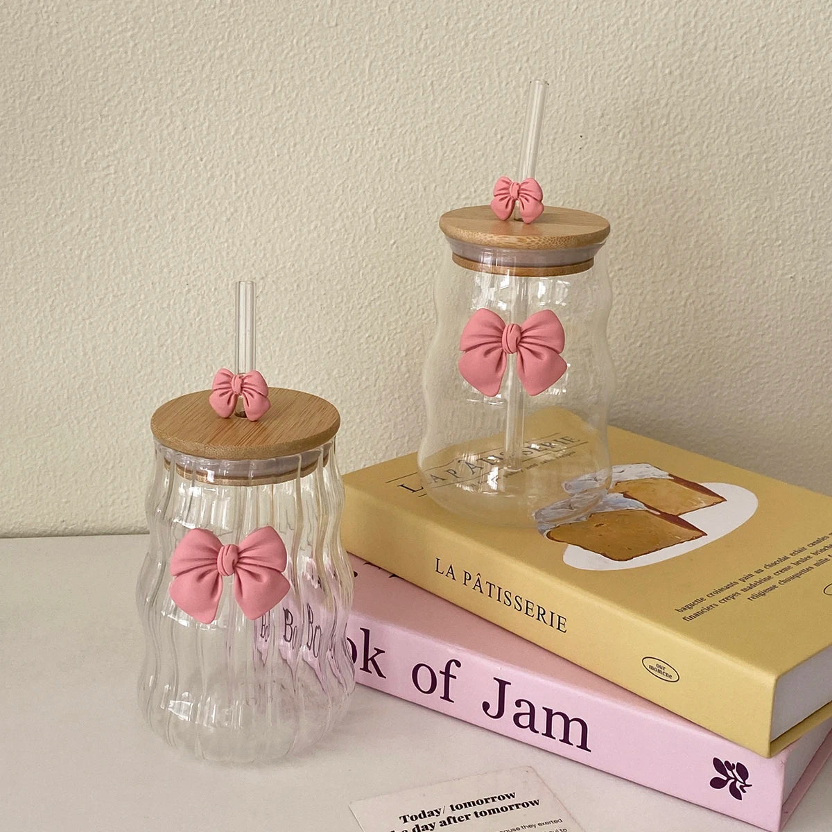Elegant Bow-Knot Wavy Glass Cup with Lid & Straw 🎀🥤
