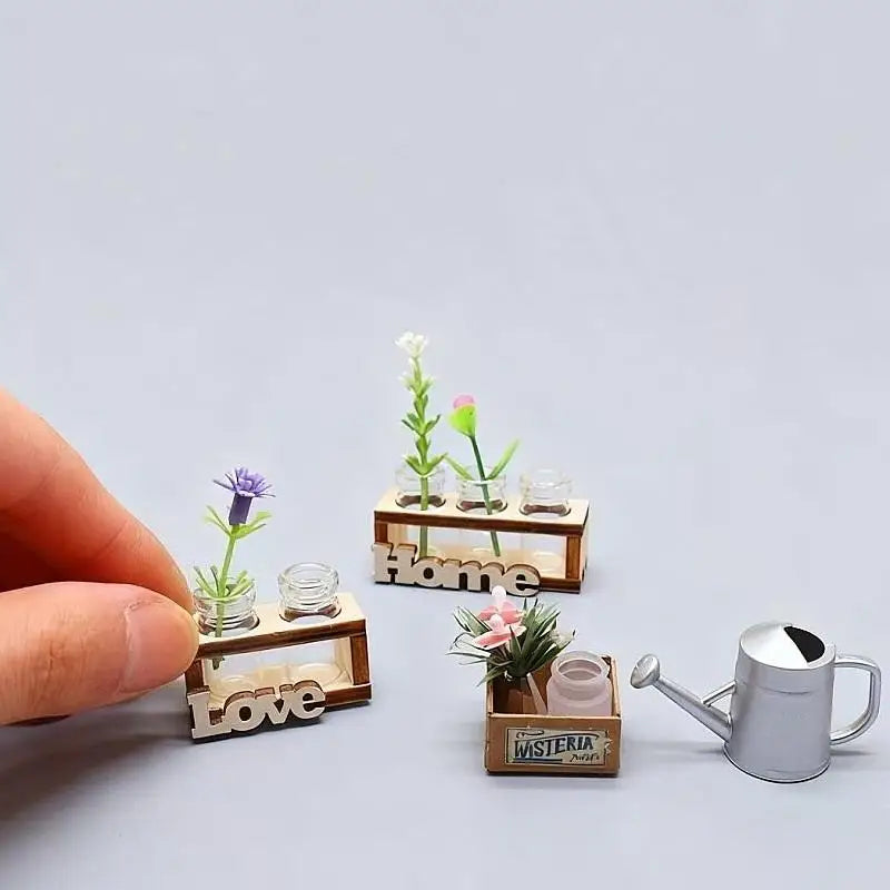 Mini Glass Flower Vase – Dollhouse & DIY Home Garden Decor