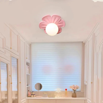 Modern Green Petal LED Wall Lamp – Decorative Wall Sconce for Home