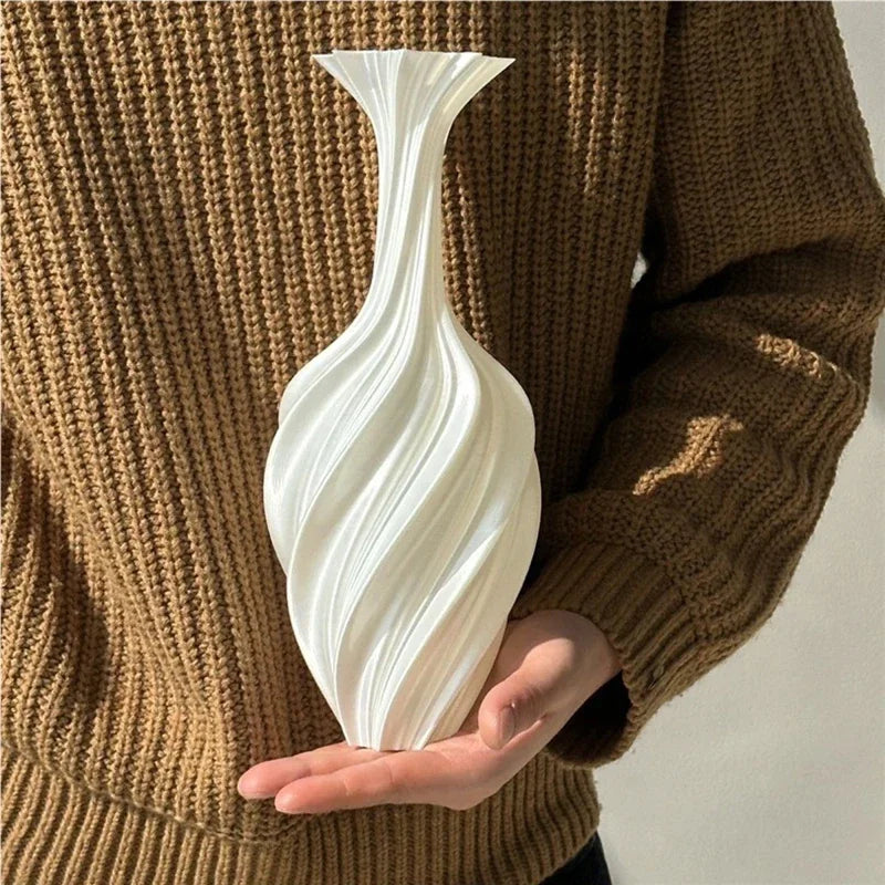 3D Printed Swirl Vase – Modern Aesthetic Flower Decor