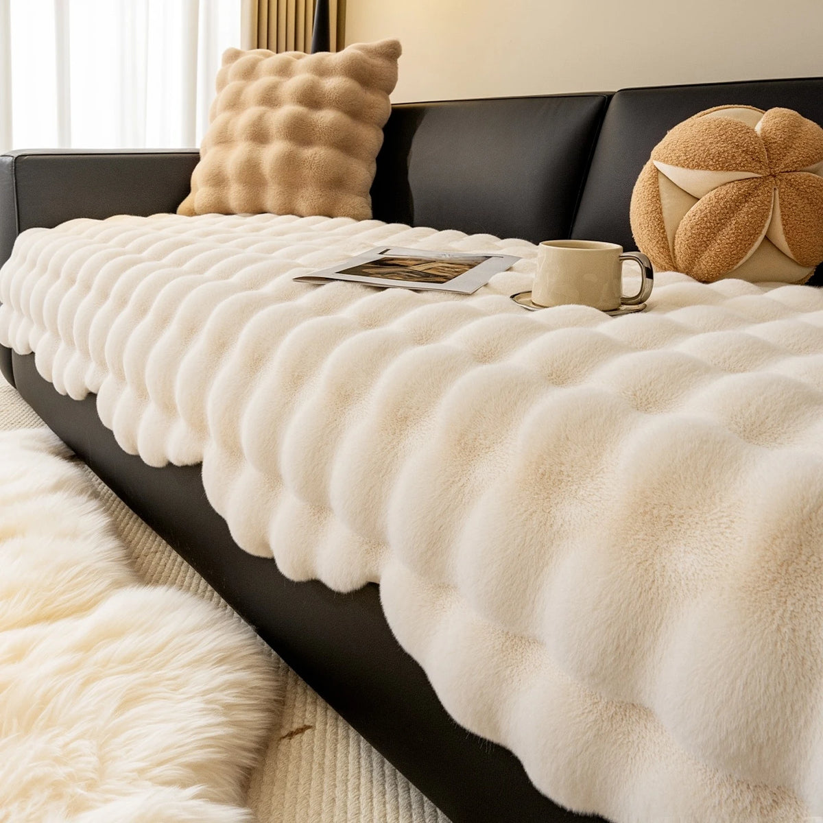 Thicken Imitation Rabbit Fur Plush Sofa Slipcover Non-slip Soft Sofa Towel Couch Cushion Cover for Living Room Modern Home Decor