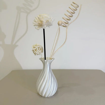 3D Printed Swirl Vase – Modern Aesthetic Flower Decor