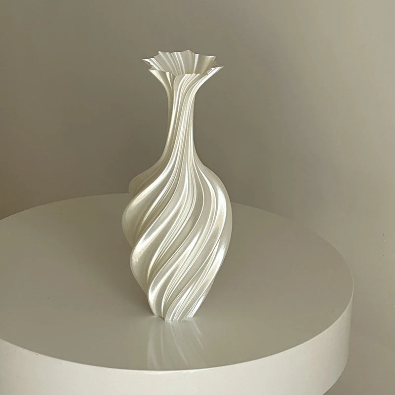 3D Printed Swirl Vase – Modern Aesthetic Flower Decor