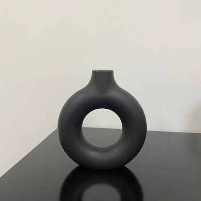 Simple Donut Shape Vase – Modern Flower Arrangement Home Decor
