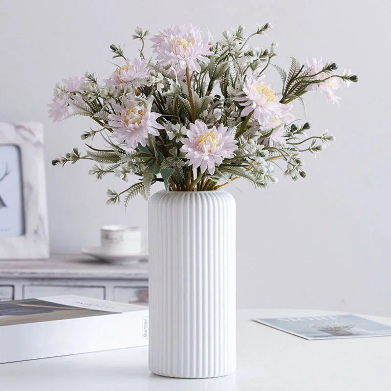 Simple Donut Shape Vase – Modern Flower Arrangement Home Decor