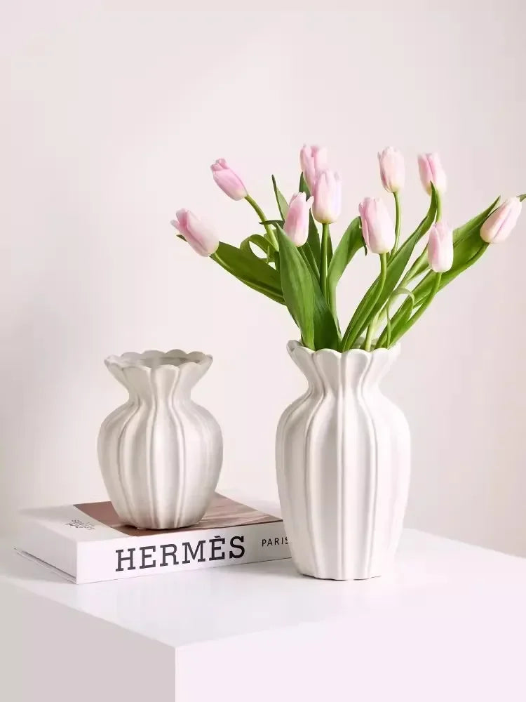 Nordic Retro Gold-Painted Cream Ceramic Vase