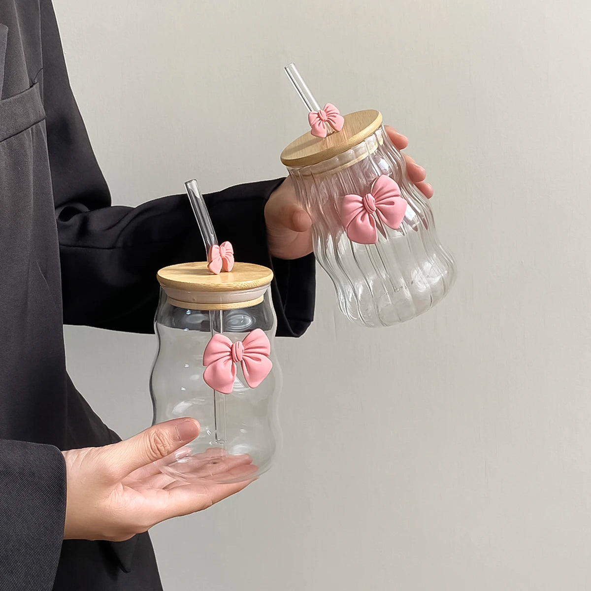 Elegant Bow-Knot Wavy Glass Cup with Lid & Straw 🎀🥤