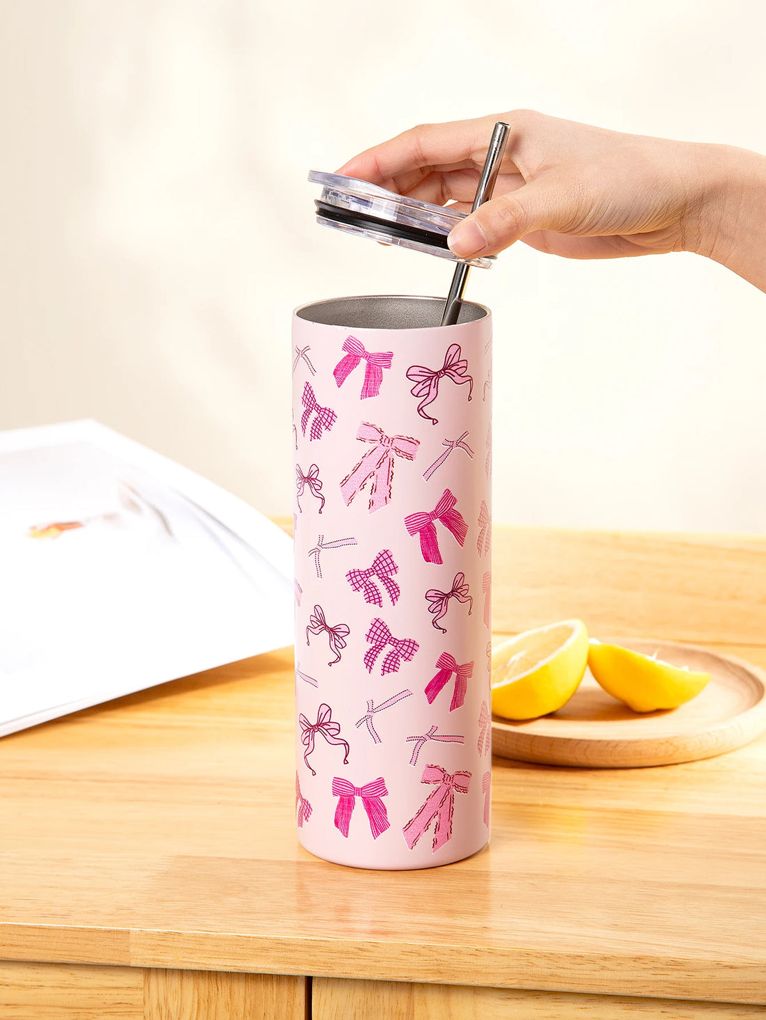 20oz Cute Bow Insulated Cup Stainless Steel Insulated Thermal Cup Party Tumblers Straw Lid Coffee Mug Travel Mug Hot Water Bottl