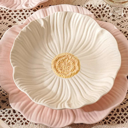 Delicate Ceramic Dessert &amp; Snack Dish