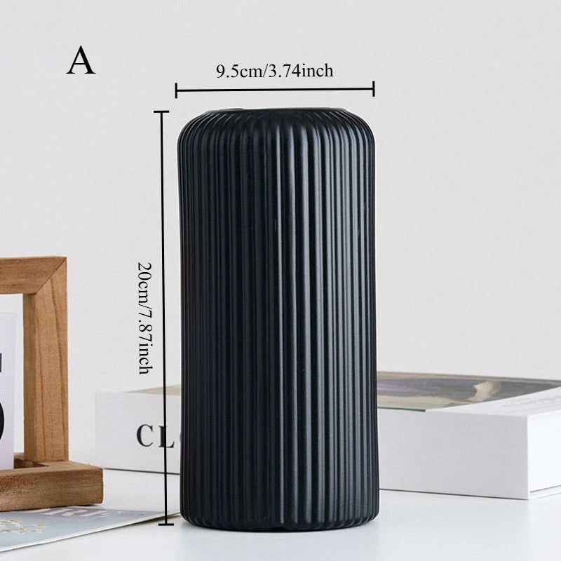 Simple Donut Shape Vase – Modern Flower Arrangement Home Decor